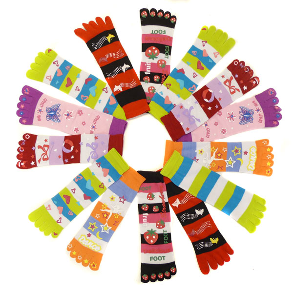 SHIPS FREE - Funky Fun Design Toe Socks - 3 Pack - THAT Daily Deal